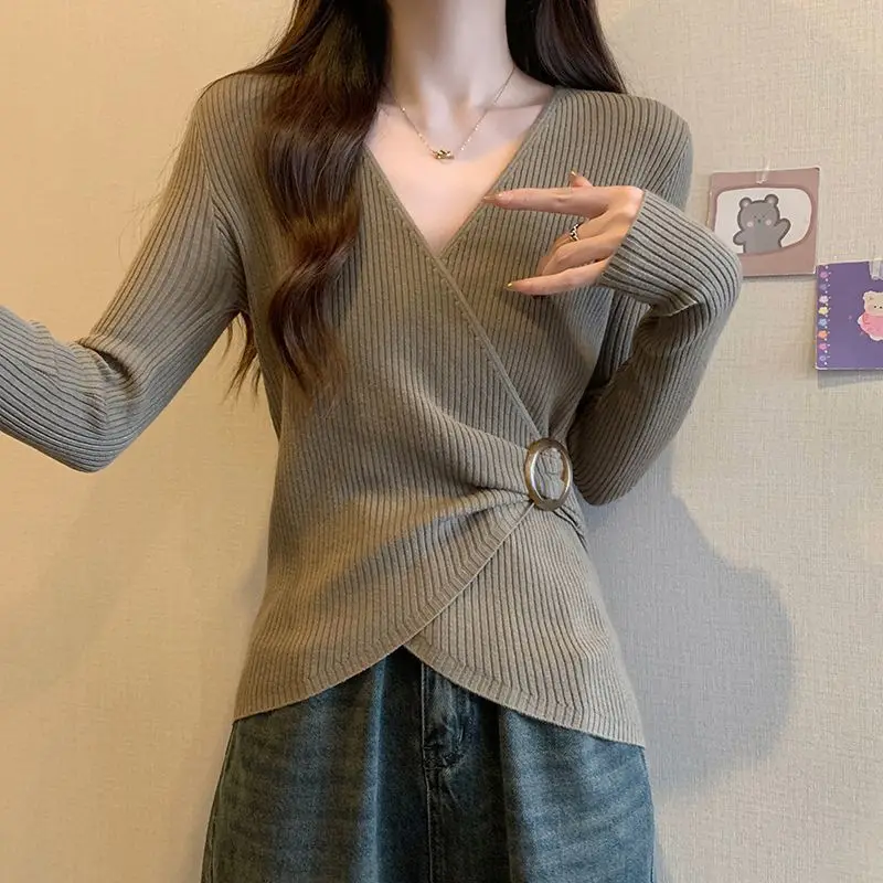 Women's Clothing V-neck Pit-striped Solid Color T-shirt For Women Spring Autumn Slim Fit Waist Cinching Elegant Temperament Top