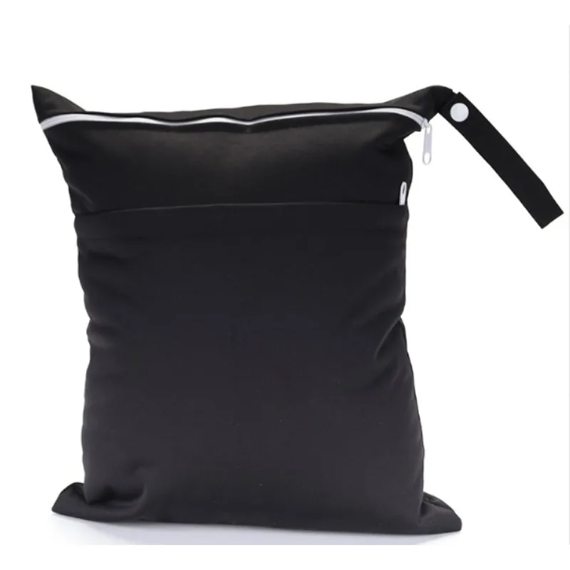 Picture 5: Solid-color, multi-functional waterproof diaper bag 30*36cm, washable baby diapers, wet bag