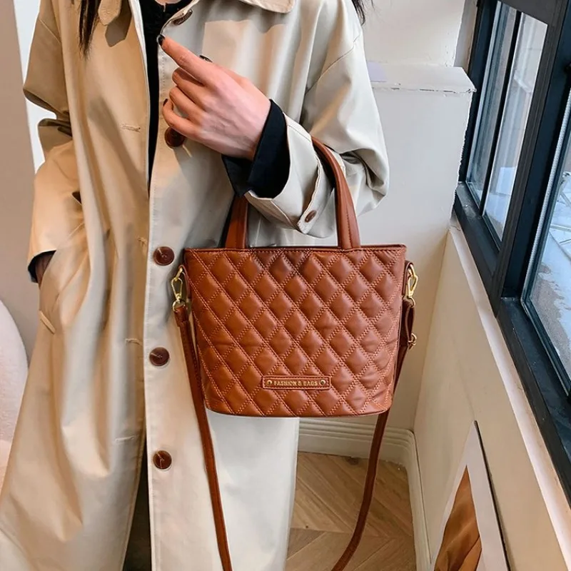 

Ladies Sophisticated Crossbody Bag Leather Lining Luxurious Texture Stylish For Dressy Outfits And Evening Events