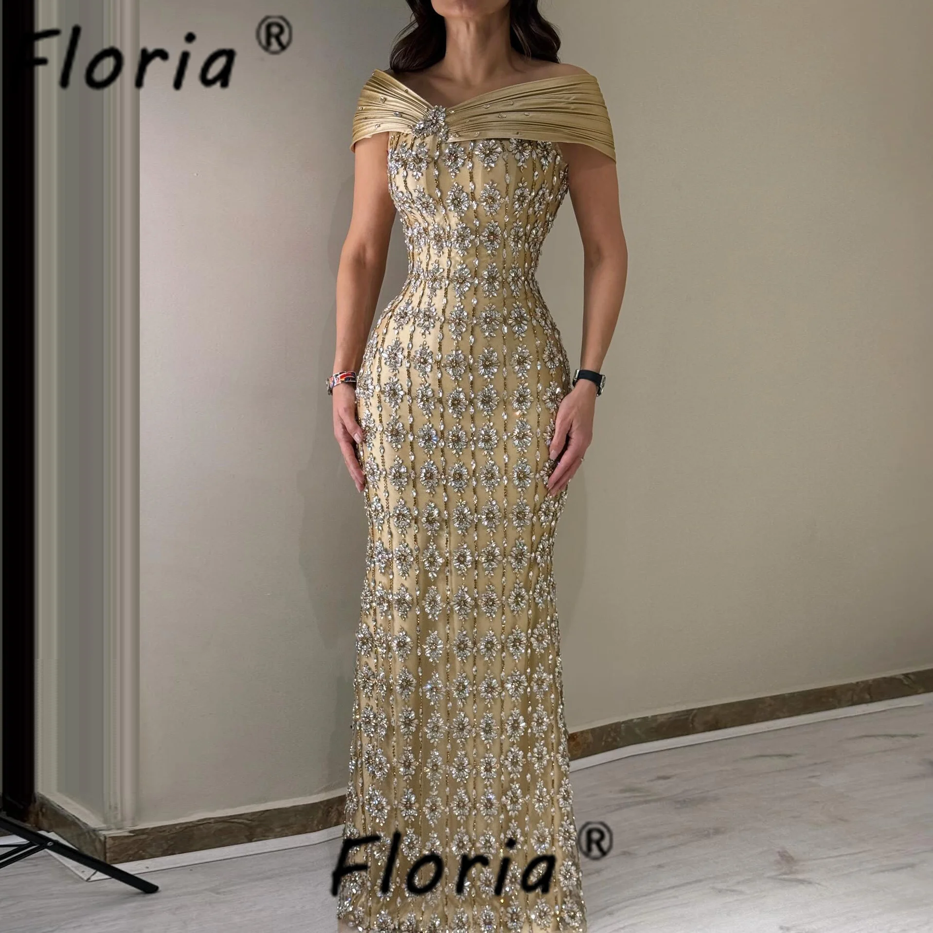 

Floria Luxury Gold Mermaid Evening Dress Full Crystals Celebrity Party Dresses Wedding Guest Dress Dubai Woman Vestido de Noche