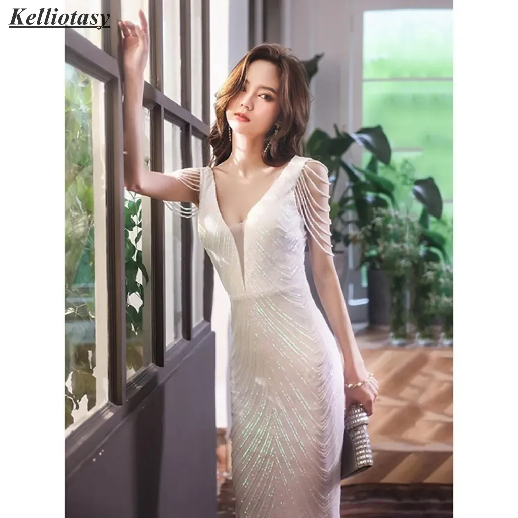 White Elegant Women Evening Celebrity Dresses Sexy Vneck Luxury Sequined Mermaid Celebrity Dress For Red Carpet MBYD010