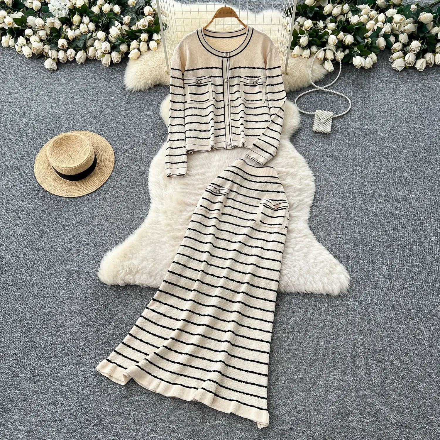 

Two Pieces Women Knitted Dress Sets Striped Matching Sets Long Sleeves Top Empire Waist Skirts Loose Casual 2025 Autumn Winter
