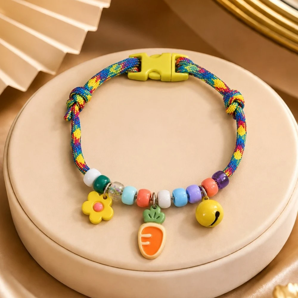 1 Small Kitten Bell Collar, Fresh Color Block Fruit Pendant Pet Necklace, Adjustable Escape-Proof Neckband, Suitable for Cats and Dogs, New Japanese Style Durable Plastic Bead Collar with Safety Buckle, Cute Pet Collar Suitable for Taking Photos