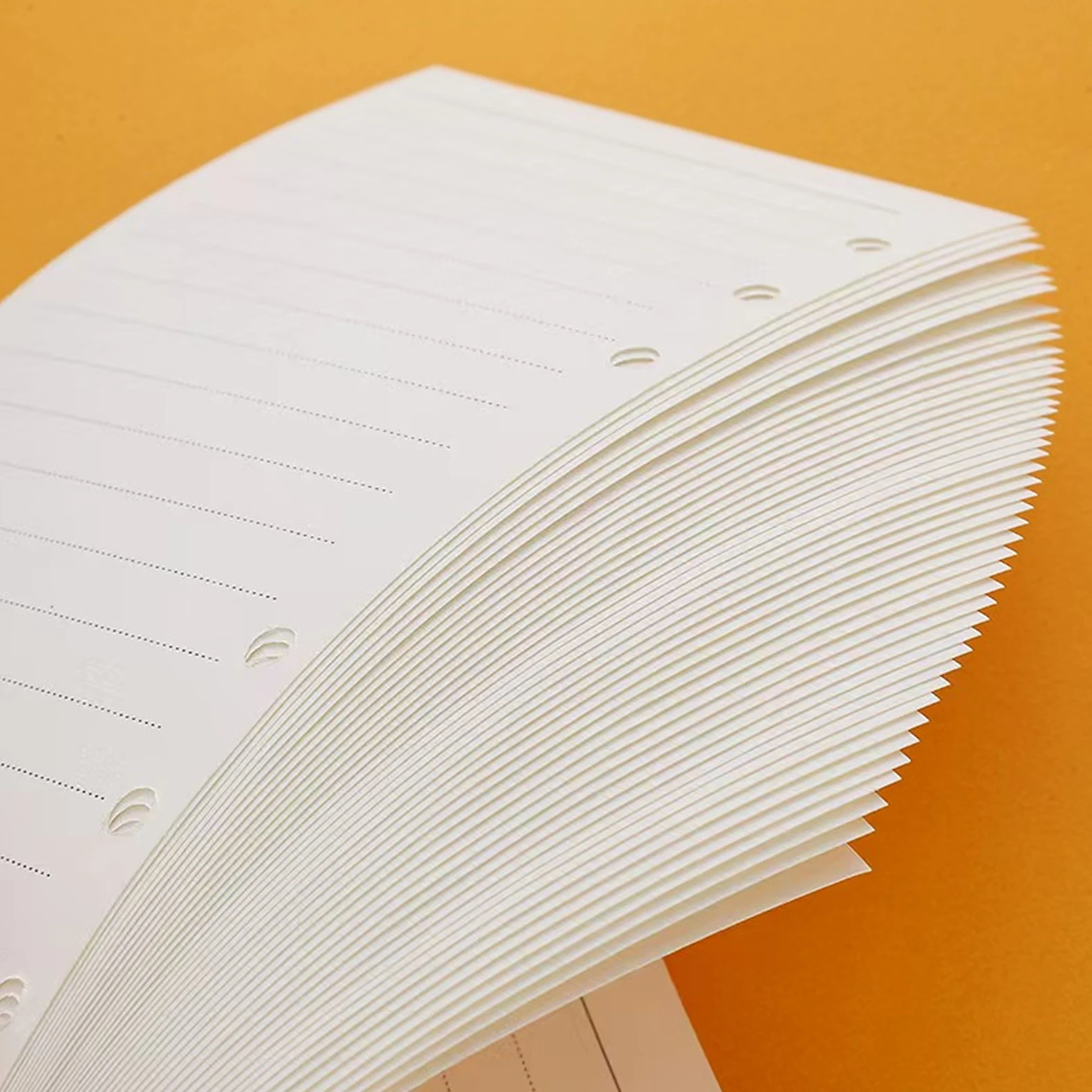 A6 6-Loch Loseblatt-Nachfüllpapier (45 Blatt), Liniert/Kariert/Punktiert/Blanko Ordnerpapier, Unverzichtbar für Schule, Büro & Schulanfang – Detail 6