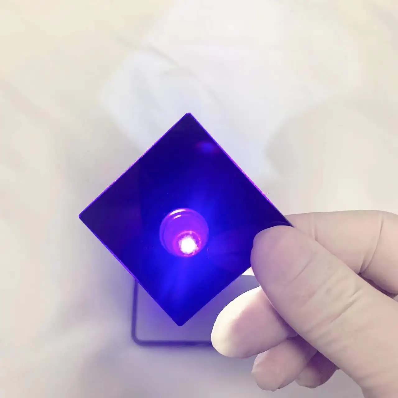 

5 шт. общий размер 50x50x2 мм 254 нм УФ-фильтр оптическое стекло ZWB3