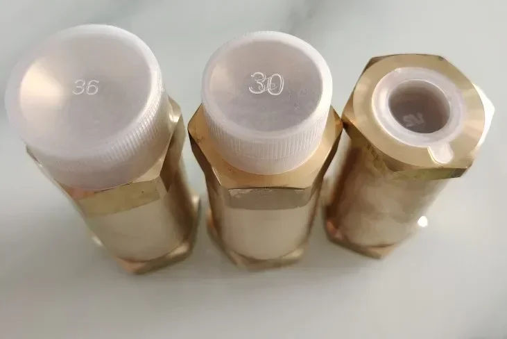 

Криогенный клапан для бутылок автомобиля СПГ, латунный ксерогенный клапан/кран для криогенного клапана