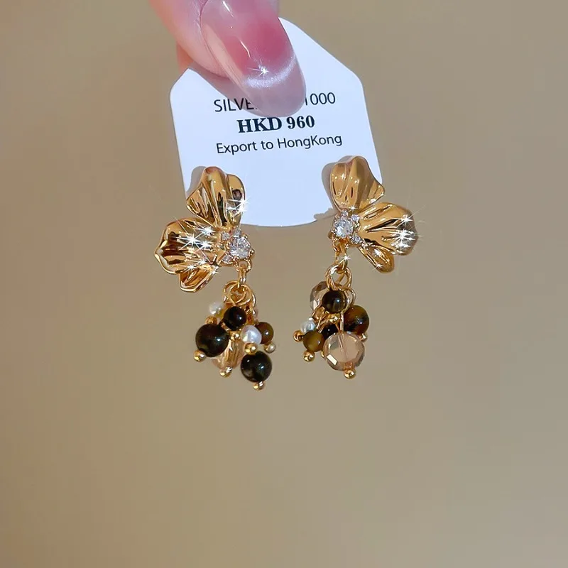 

Minar Retro Natural Stone Tiger Eyes CZ Zircon Glass Beads Strand Tassel Flower Petal Dangle Earrings for Women Real Gold Copper