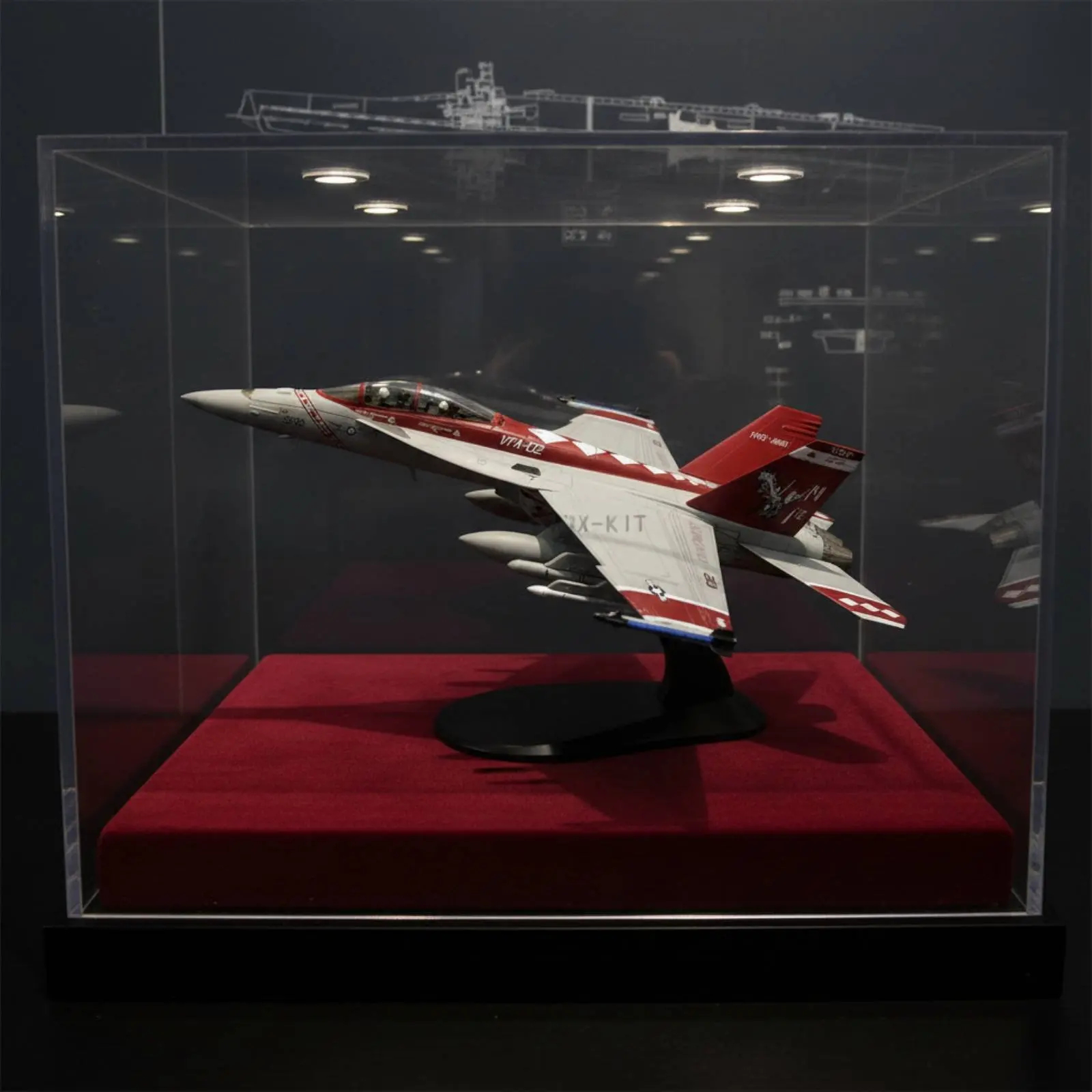 1/100 Scale F/A-18 Model No Assembly Required Die-Cast F/A-18 Wasp Model Static Fighter Jet Display Model Highly Detailed