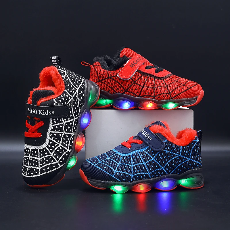 Mgo Kidss Winter Fleece-Lined Children's Light-Up Shoes, Sizes 21-36, Kids' Glowing Shoes, Boys' and Girls' Running Shoes, Baby Flashing Sneakers, Led Light-Up Sports Shoes with Mesh Spider Web Design, Suitable for Children Aged 1-3-6-9, Warm and Thickened with Fleece Lining