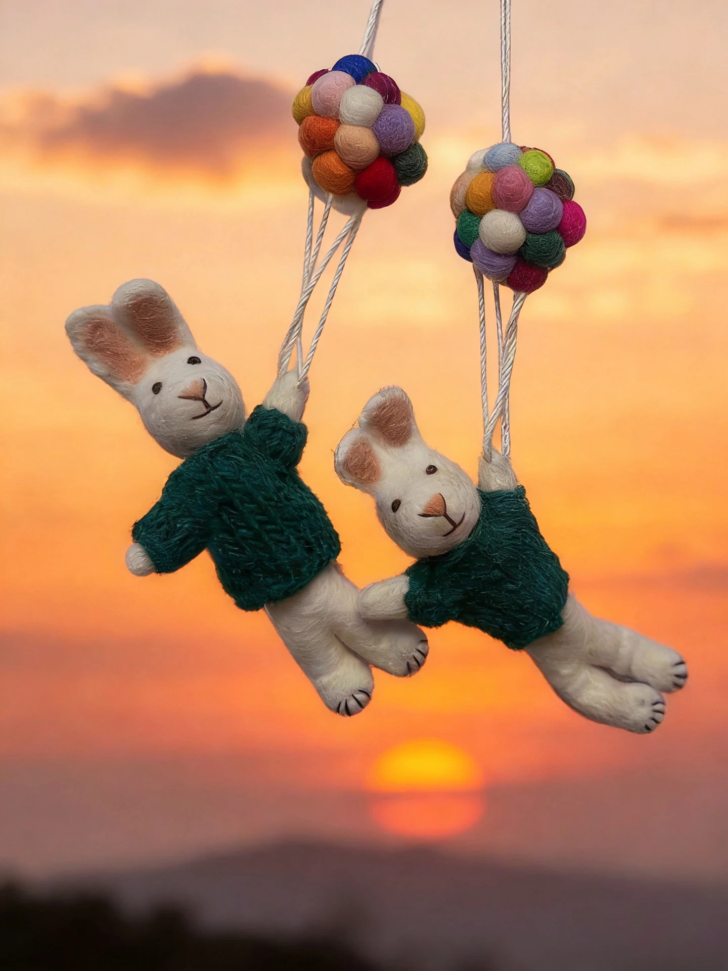 Handmade Wool Felt Balloon Rabbit Pendant Cute Small Gift Bag Pendant Fashionable Accessory for Bags And Clothes