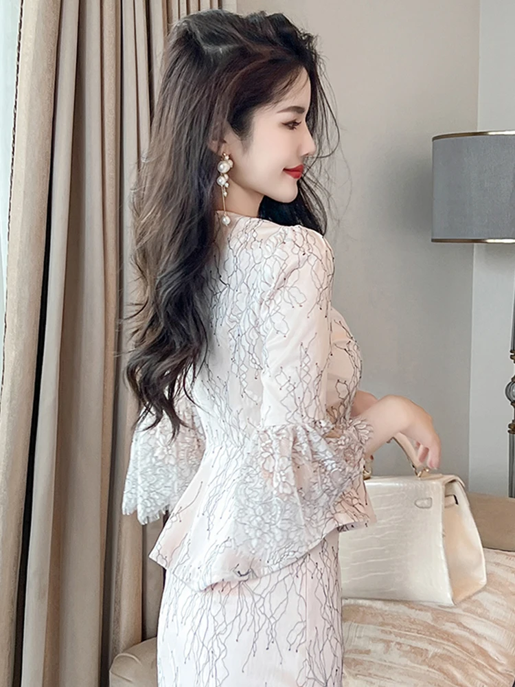 Elegant High Quality Tops Women Gentle Ruffle Lace Shirt Lady French Vintage Fashion Blouse Banquet Evening Party Clothes Autumn