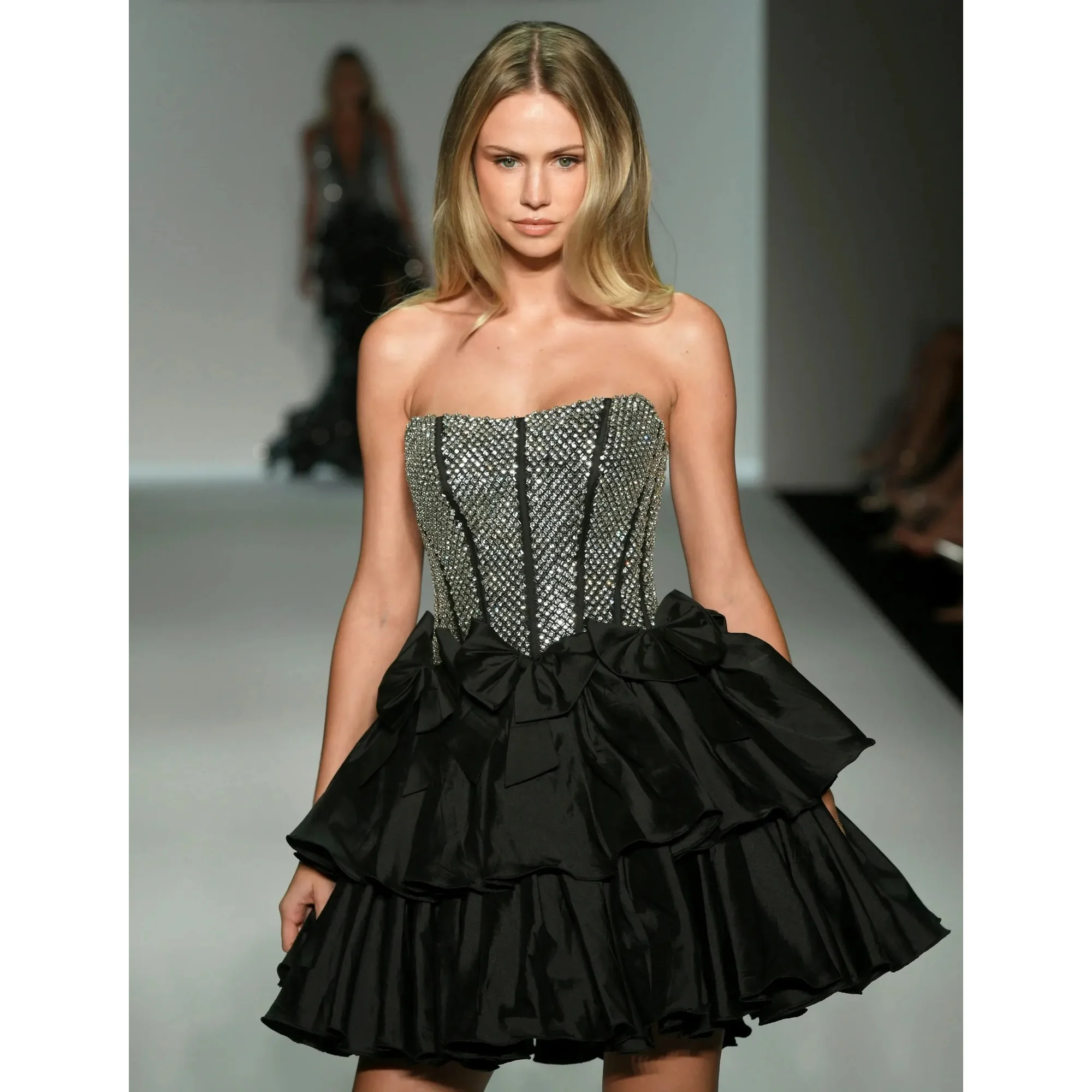 

Sexy Strapless Mini Dress Black Layered Pleated Party Dress Ladies' Shiny Short Evening Dressbirthday Party Dress Custom