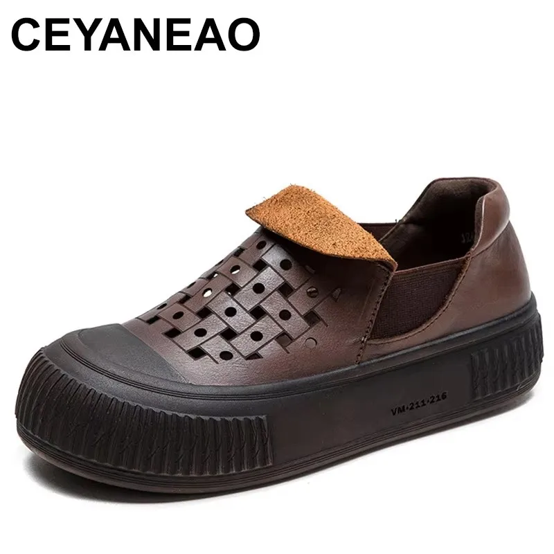 

2025 Retro Round Toe Hollow Out Loafers Women Flats Shoes Genuine Leather Slip On Luxury Thick Heel Soft Soles Shoes Ladies