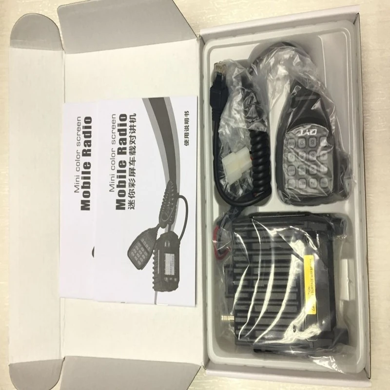 O novo rádio comunicador KT8900D de dupla frequência UV para plataforma veicular, de dois estágios, é adequado para rádio mini de 25W.
