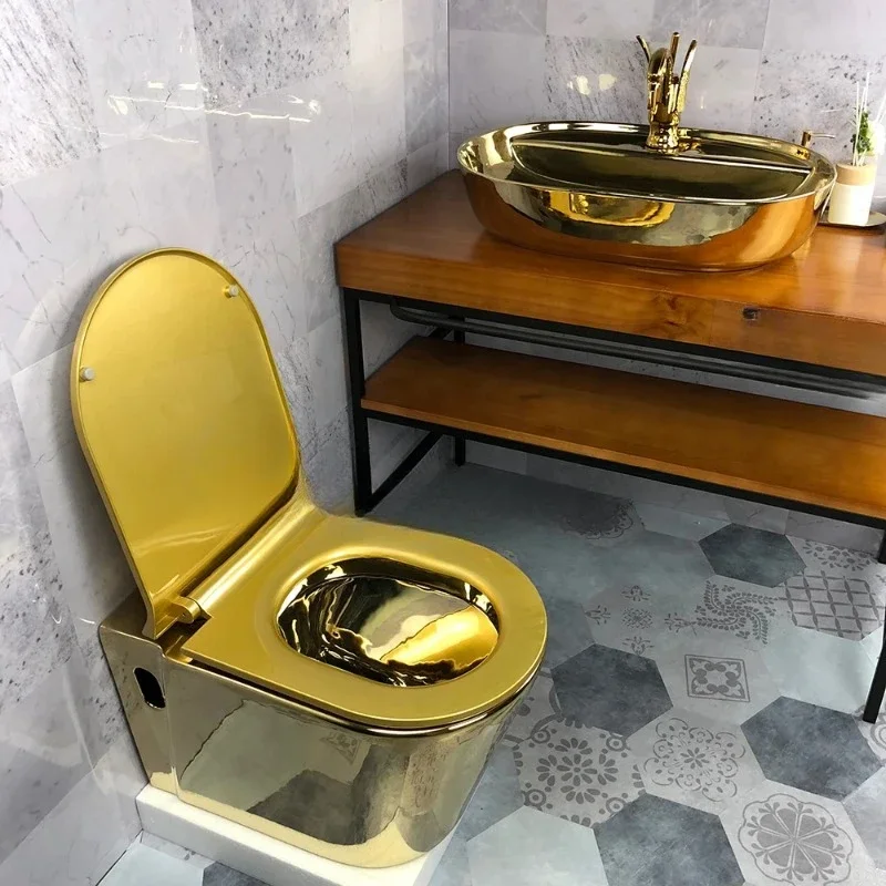 Modern WC hidden water tank gold toilet seat wall mounted P trap golden wall hung toilet