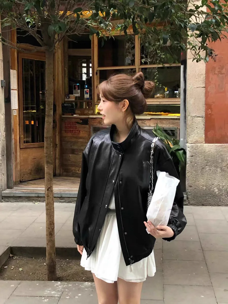 

2025 Autumn New Sle Dongdaemun Ouce Korean Bla Leather Jaet Women's Stand Collar Coat Ele Retro Loose Fit PU Leather