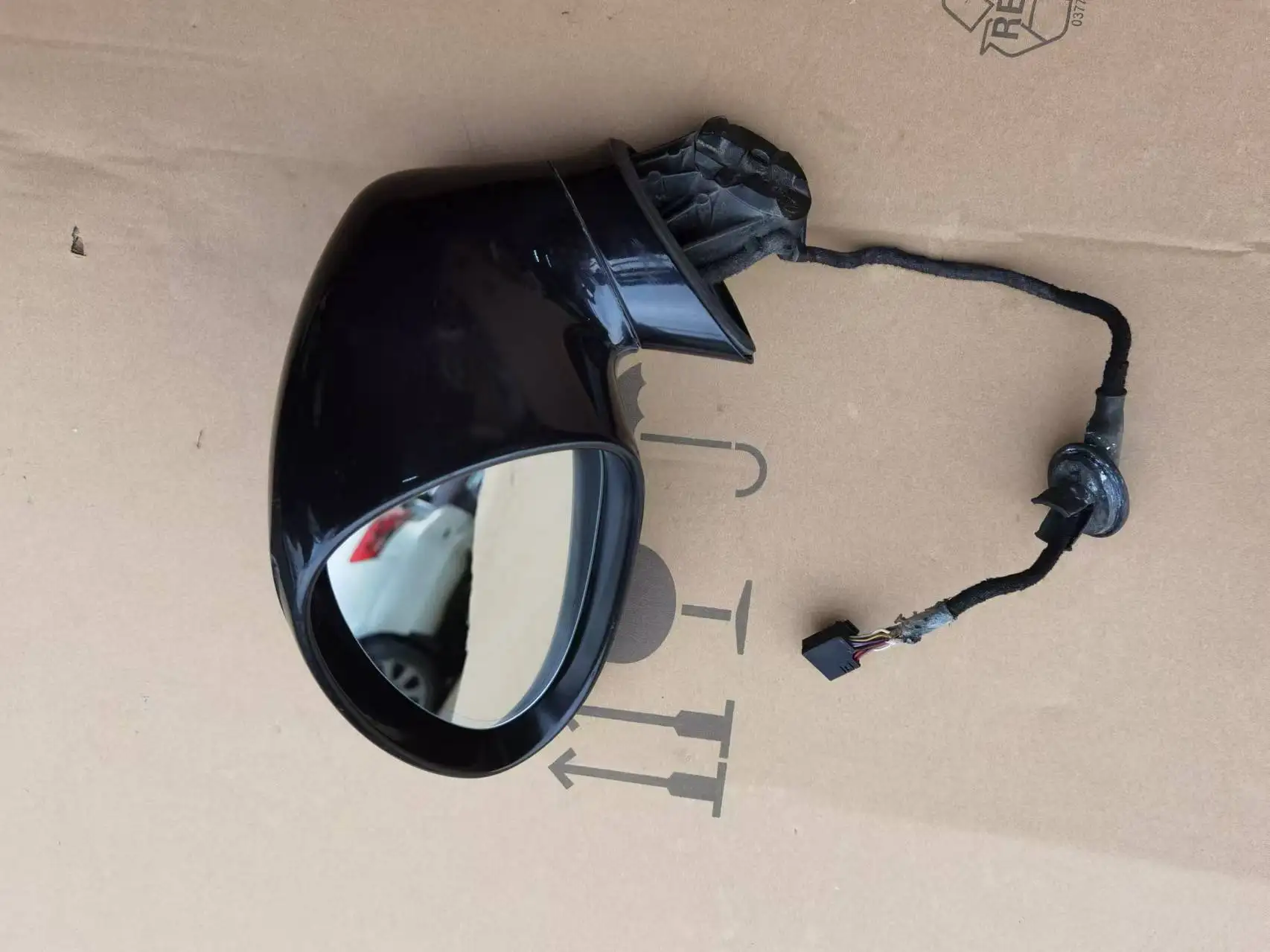 apply to 2009-2014 for Porsche Panamera 970 Auto Parts Rearview Mirror Automatic Folding New Condition ABS Material Left  Placem