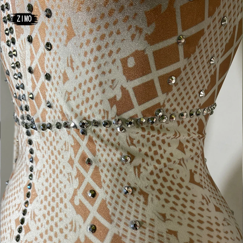 moda biała sukienka bez pleców seksowna impreza klub nocny urodziny stroje ślubne dla kobiet projektant odzież do tańca na rurze drag queen