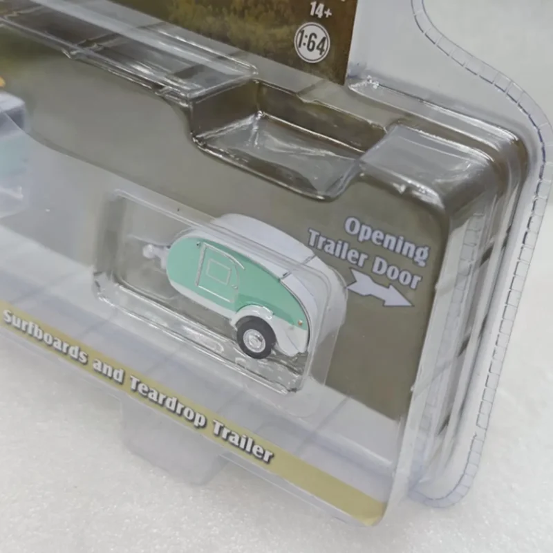 Greenlight 1:64 1971 T2 مع ألواح ركوب الأمواج وعربة خلفية من خليط معدني نموذج سيارة مجموعة ثابتة لعبة عطلة مزينة #5