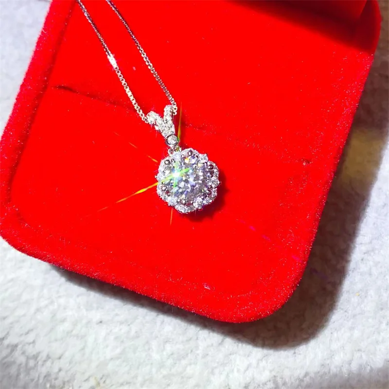 플래티넘 D 컬러 등급 모이사나이트 아이샤 목걸이 라이트 럭셔리 틈새 쇄골 체인