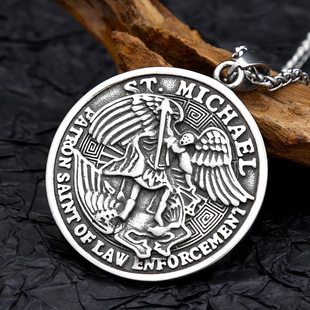 فاسق الأزياء سانت مايكل قلادة للرجال النساء الفولاذ المقاوم للصدأ رئيس الملائكة المعلقات فريد تميمة مجوهرات هدايا دروبشيبينغ
