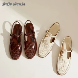 Top Layer Cowhide Woven Plaid Buckle Strap Roman Flats 2024 Summer New Retro Hollow Casual Shoes Round Toe Back Empty Sandals