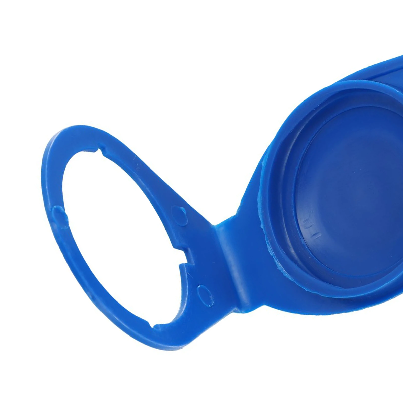 1pcs  Windshield Glass  Cleaning Tank Spray Bottle CoverFor Skoda Blue Car Exterior Accessories 1K0955455/ 8D0955455 /1H0955455