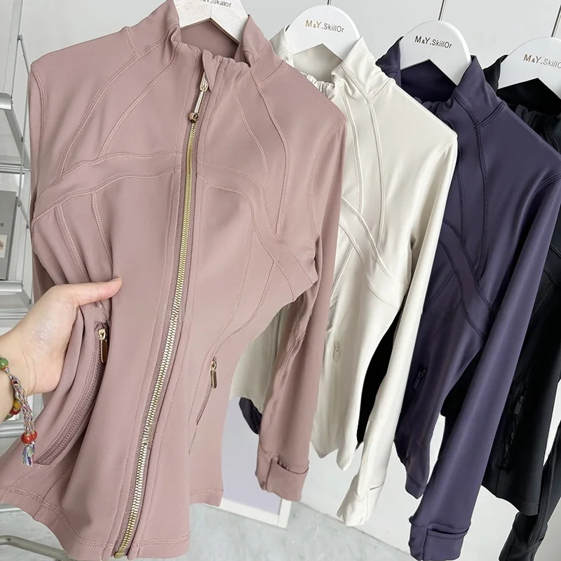 

New Autumn and Winter Fitness Yoga Wear Top for Women, A Slimming and Nude Stand-up Collar Jacket