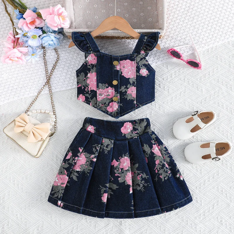 

2026Girls' Summer Denim Outfit Sweet floral print camisole top + Pleated skirt