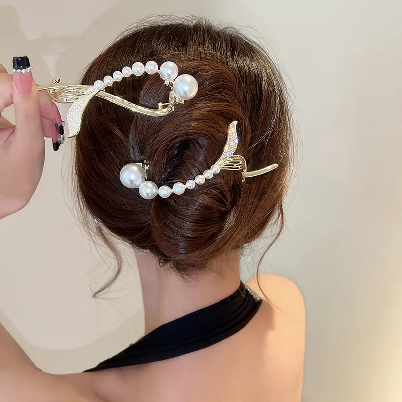 Korean Rhinestone Pearl Hair Clips Exquisite Fish Tail Hairpins Barrettes Sweet Irregular Hair Claws for Women Hair Accessories