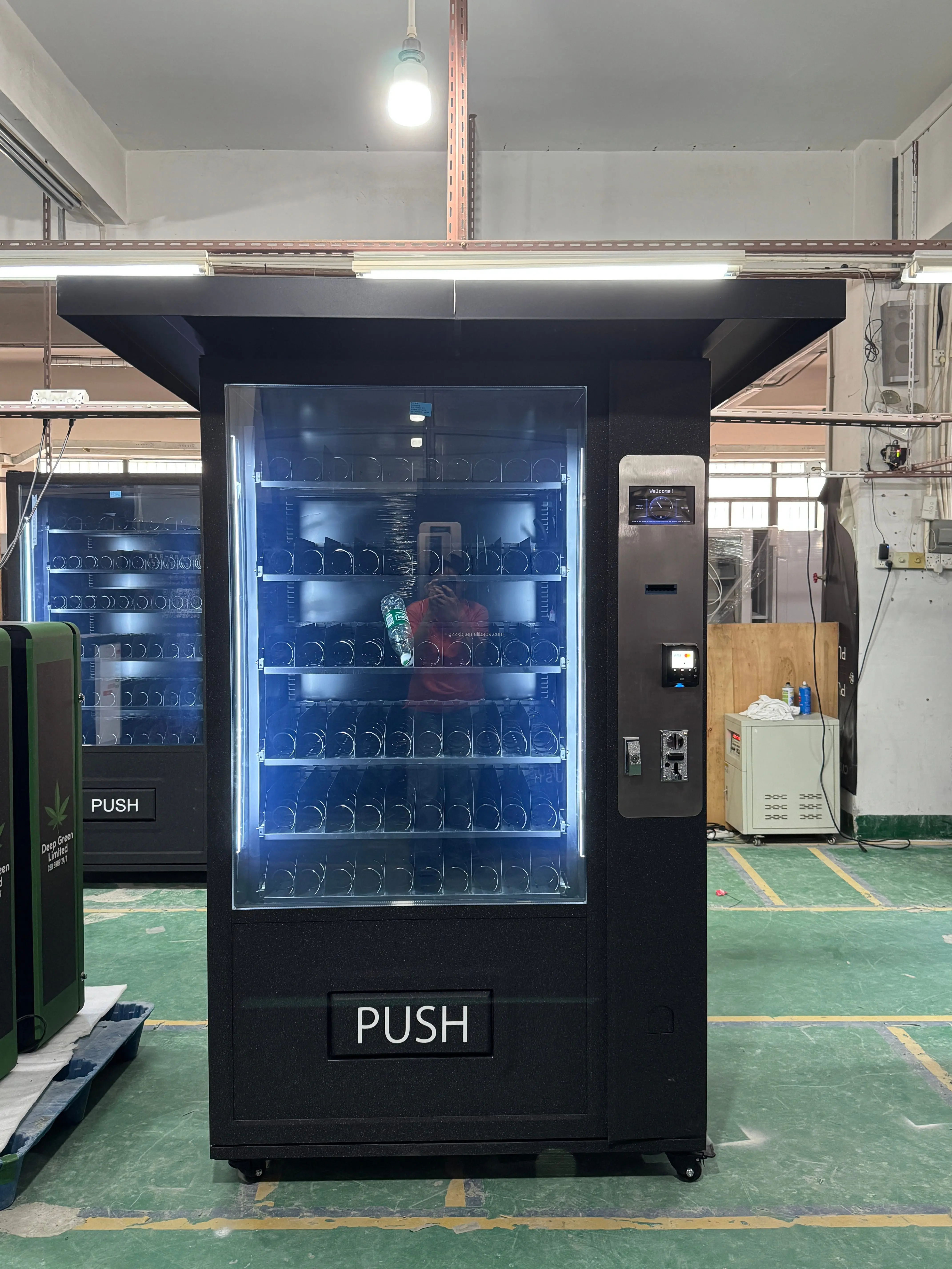 Smart Retail Self‑service Kiosk SDK Accessible Keyboard Screen For Cold Drink Snack Lobby Commercial Scenarios Custom