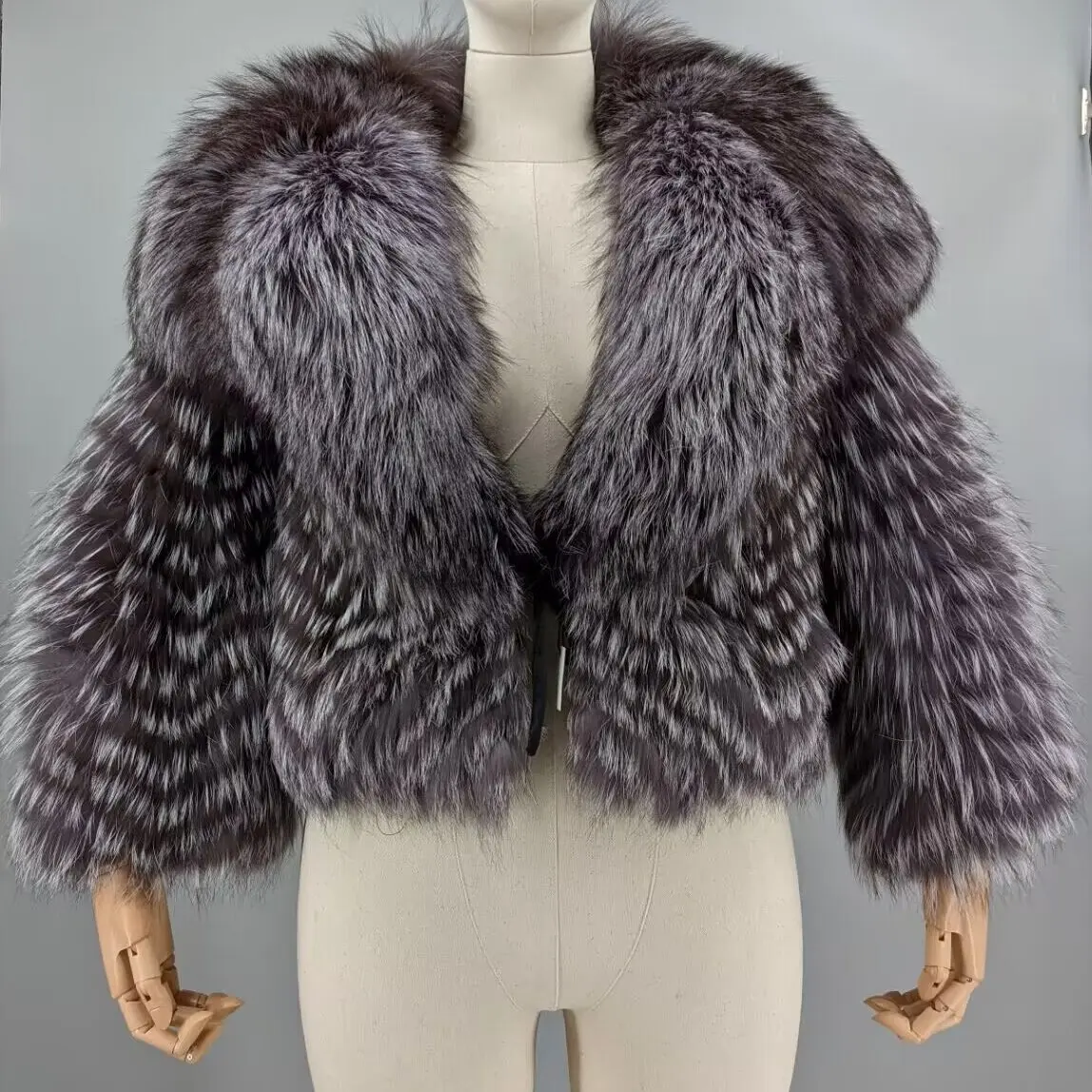 Women Silver Fox Blue Two Tone Real Stitched Striped Fox Fur Short Coat Oversized Lapel Lightweight Thin Fluffy Fur Outerwear Fo