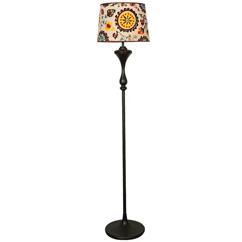 

Medieval American retro floor lamp Bedroom room bedside lamp Living room sofa next to the Remote control vertical desk
