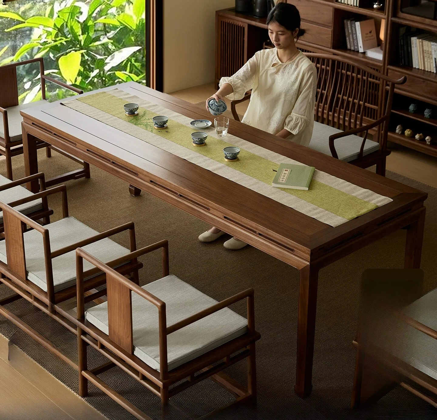 

PYJ black walnut new Chinese style Song Dynasty aesthetics medium ancient style solid wood tea table and chair