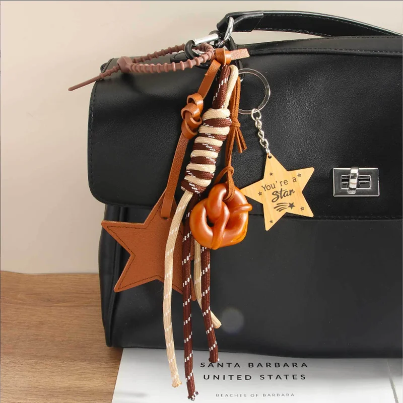 

Luxury Charm Tassel Star Bread Pendant Handmade Creative Bowknot Keychain Cute Pendant Keychain Bag Accessories