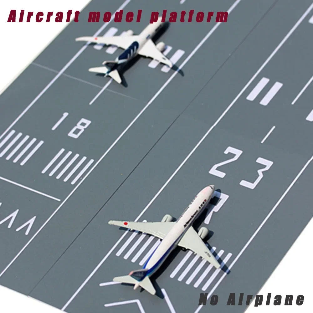10x15cm Model Miniature Passenger Aircraft Runway Platform Civil Flight Takeoff and Landing Background for Diy Modeling 1pc