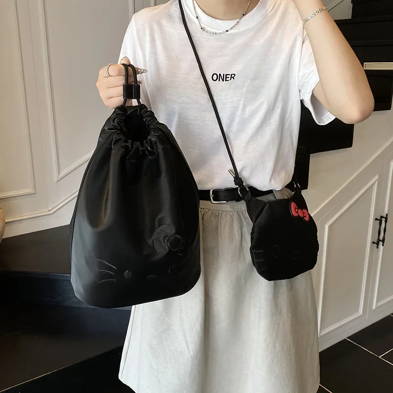 

Рюкзак, бархатная сумка-ведро, милые нейлоновые сумки с героями мультфильмов «Hello Kitty», универсальные сумки большой вместимости для женщин