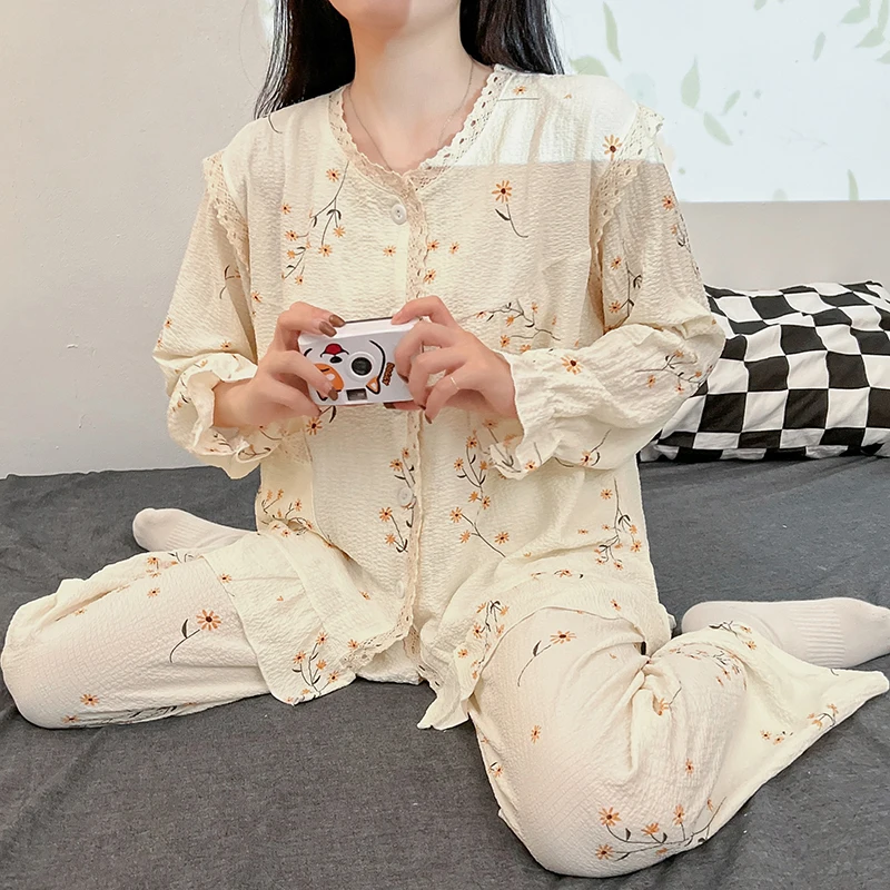 Spring and autumn pajamas women cardigan lace edge girls cute sweet casual long sleeve suit bubble wrinkled cloth home clothes