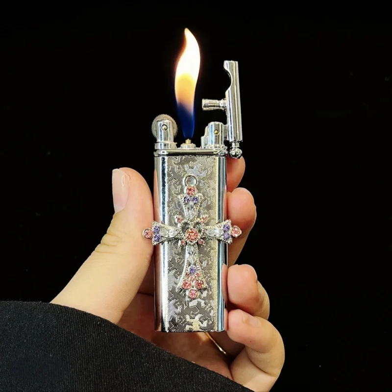 

High Beauty Metal Handmade Retro Inflatable Lighter with Grinding Wheel and Open Flame Portable Lighter High End Smoking Gift
