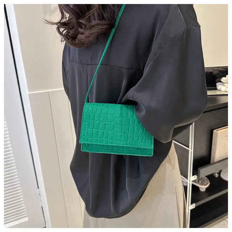 New Pink Bags Female Korean Fashion Ladies Shoulder Bag Trend Handbags Retro Solid Color Totes Solid Color Square Bag for Girls