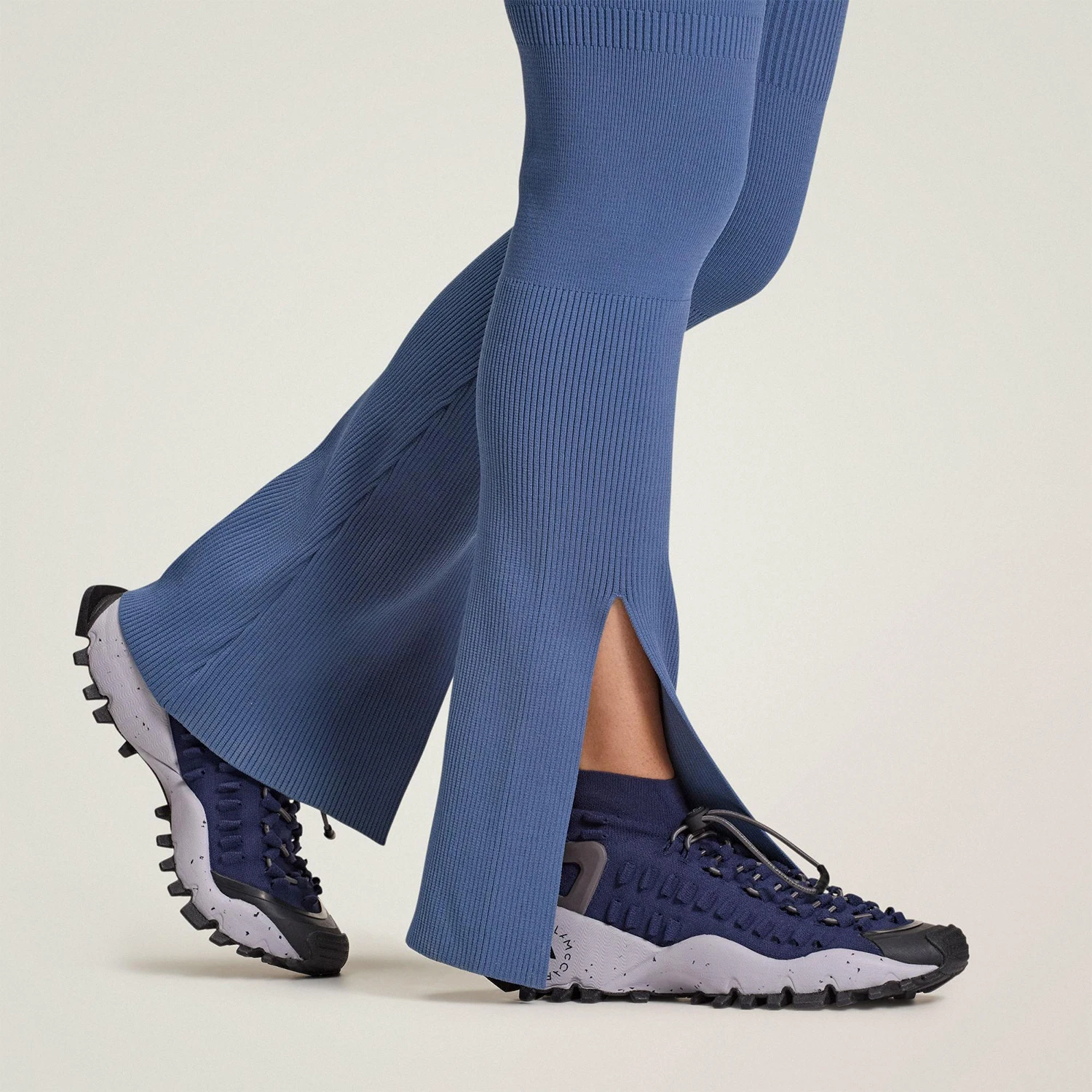 

Adidas genuine new men's and women's lightweight, breathable, wear-resistant mid top sports shoes JI2461