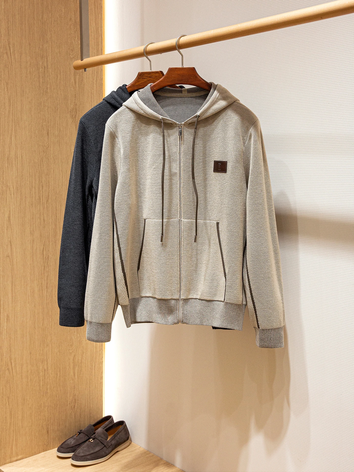 

BET Mulberry Silk Wool Blended Shadow Zip Hoodie Casual Jacket