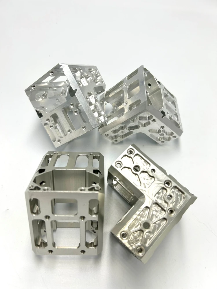 T40 Middle Frame In…