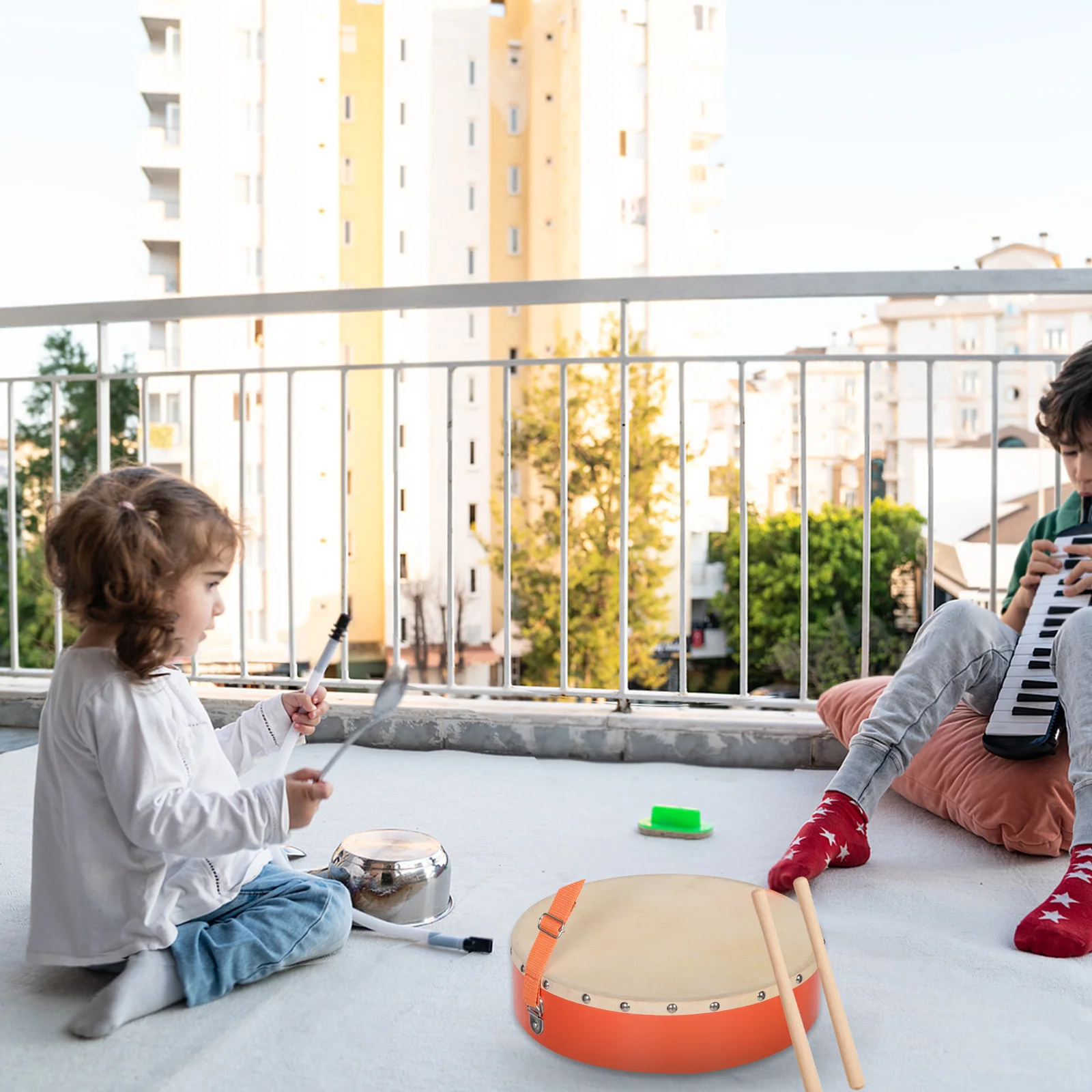 مجموعة واحدة من أدوات الموسيقى الخشبية لمرحلة ما قبل المدرسة، فئة الموسيقى العائلية، المهارات الإيقاعية المبكرة، طبلة المسيرة