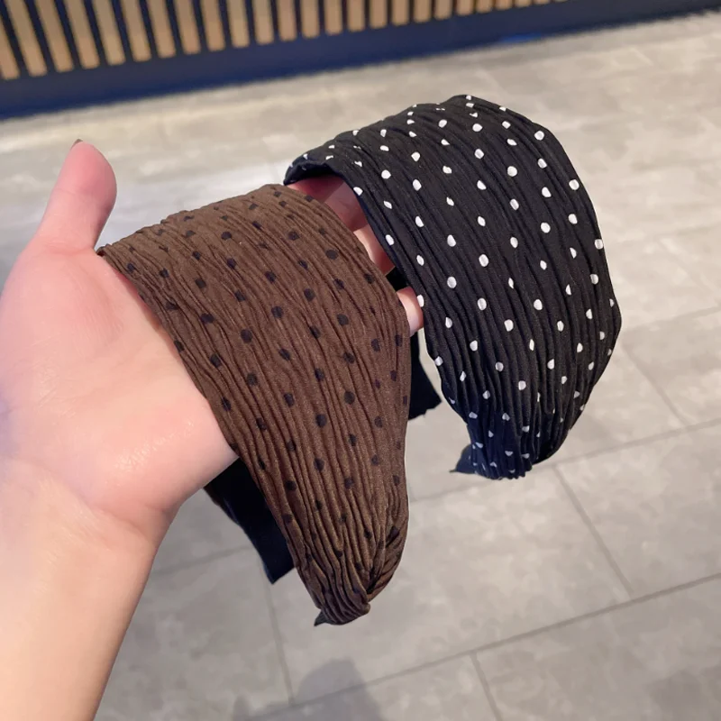 Polka Dot Wide Edge Pleated Fabric Hair Bands Hair Accessories Women Face Wash and Makeup Headband Hair Clip Fashionable Hairpin