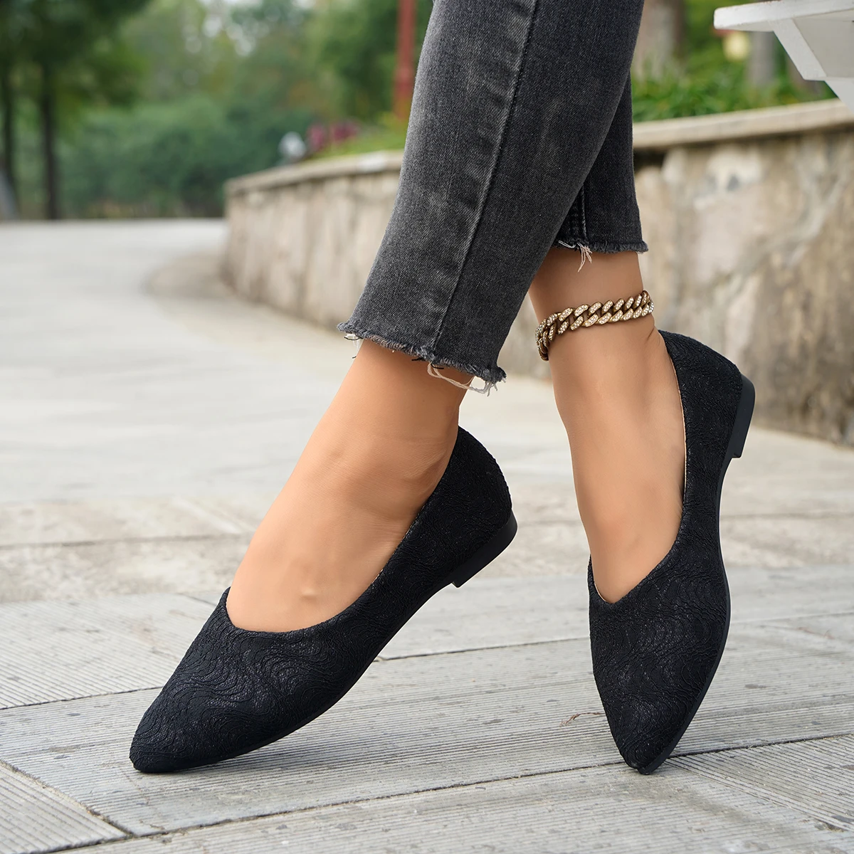 

2025 г., женские туфли на плоской подошве больших размеров, весенне-осенняя модная женская удобная легкая мягкая обувь, размер 36-43