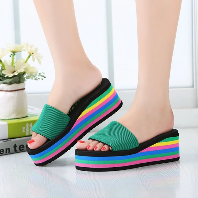 Women's Slippers Fashion New Candy Color Slope Heel Slippers Anti Slip Thick Sole Korean Outdoor Beach Slippers Chanclas Mujer