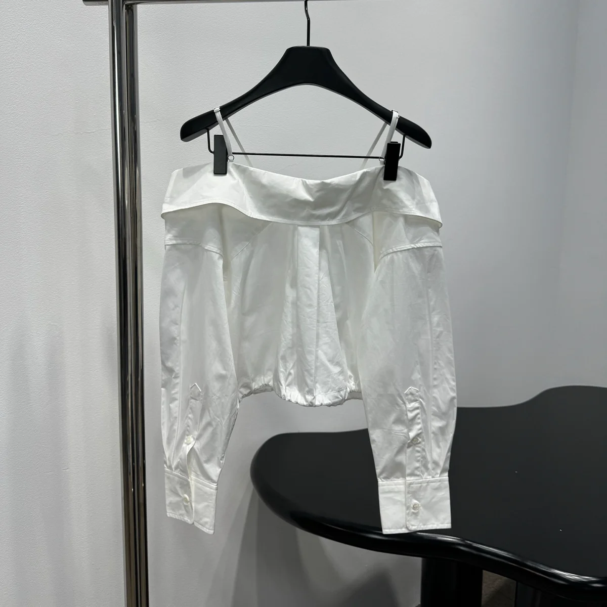 2026 high-quality new women's clothing off shoulder lapel long sleeved waist cinched short top--hb801