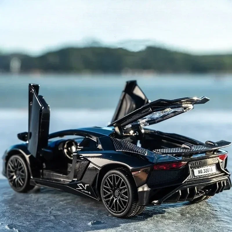 

1:32 SV LP750-4 спортивный автомобиль, модель из сплава, литая под давлением игрушка, металлический автомобиль, высокая имитация модели автомобиля, детские собранные подарки
