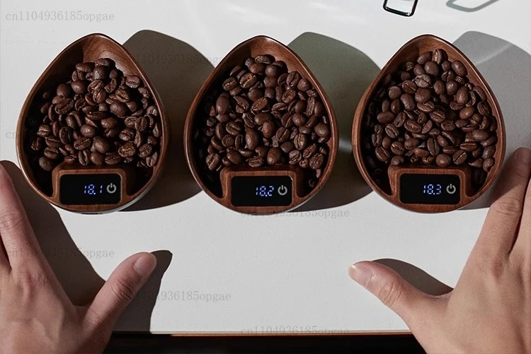 

Walnut Hand-brewed Electronic Weighing Bean Plate Italian Coffee Weighing Display Plate Coffee Electronic Scale
